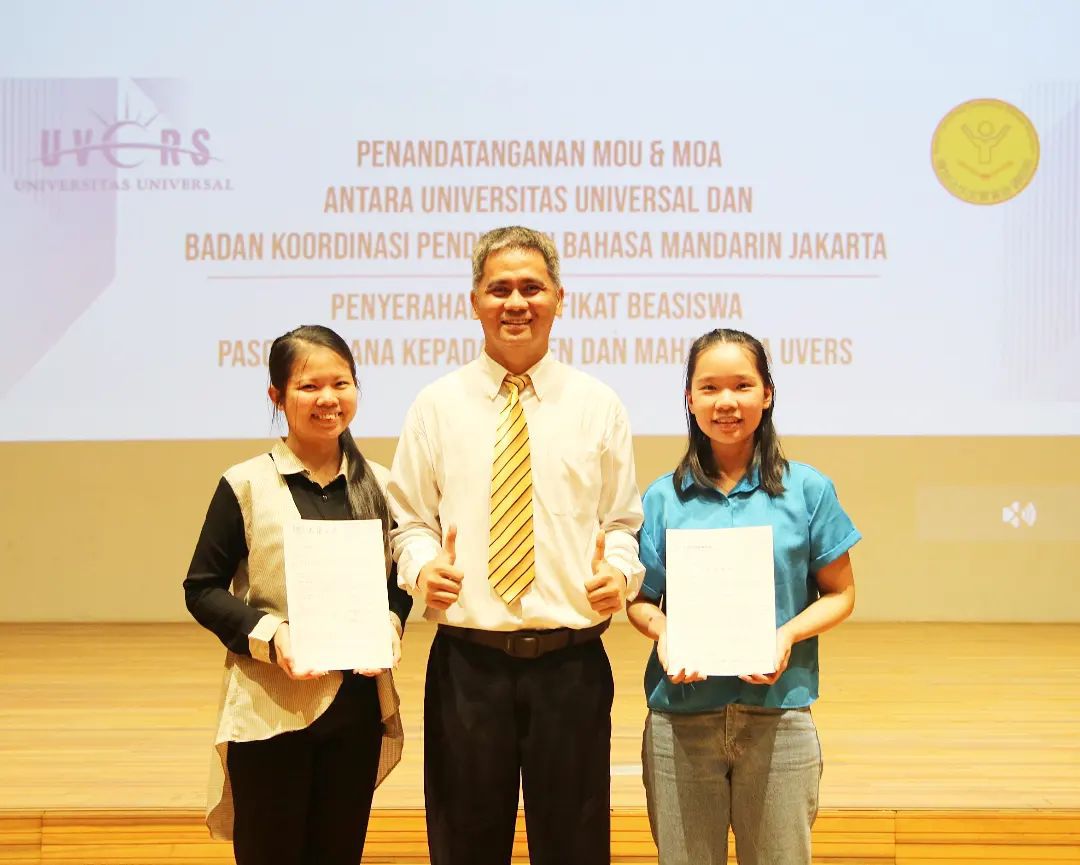 Two Management Students Receiving Master Full Scholarship in China